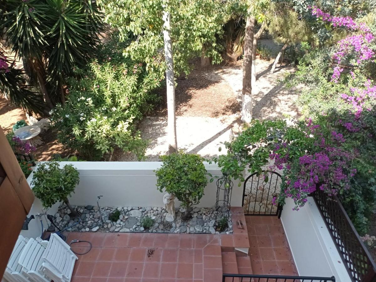 Limnaria Deluxe Maisonette Paphos Exterior foto